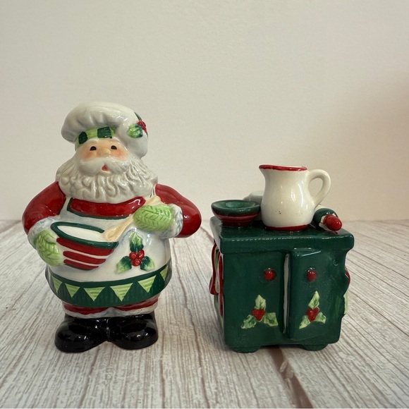 2005 Fitz And Floyd SANTA’S KITCHEN Ceramic Salt & Pepper Shakers NOT USED - Picture 9 of 15